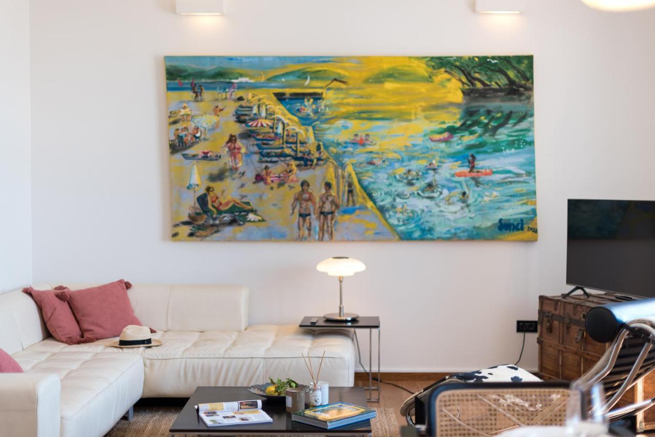 Airy Seafront 1920S Apartment Split Exterior foto